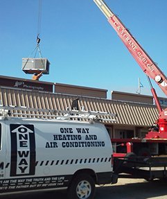 ONEWAY Technician Performing Commercial HVAC Service in Midland, TX